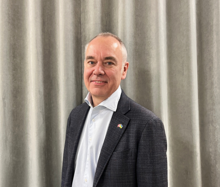 Hans Skou